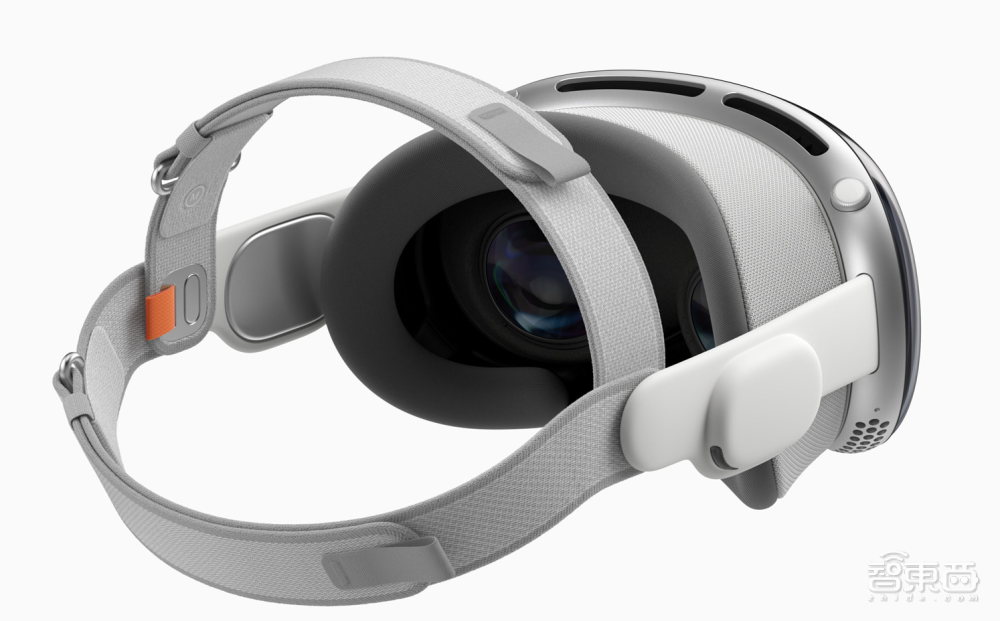 焦点平台官方：苹果Vision Pro今晚开抢，黄牛9万一台，看看首批体验者的反馈