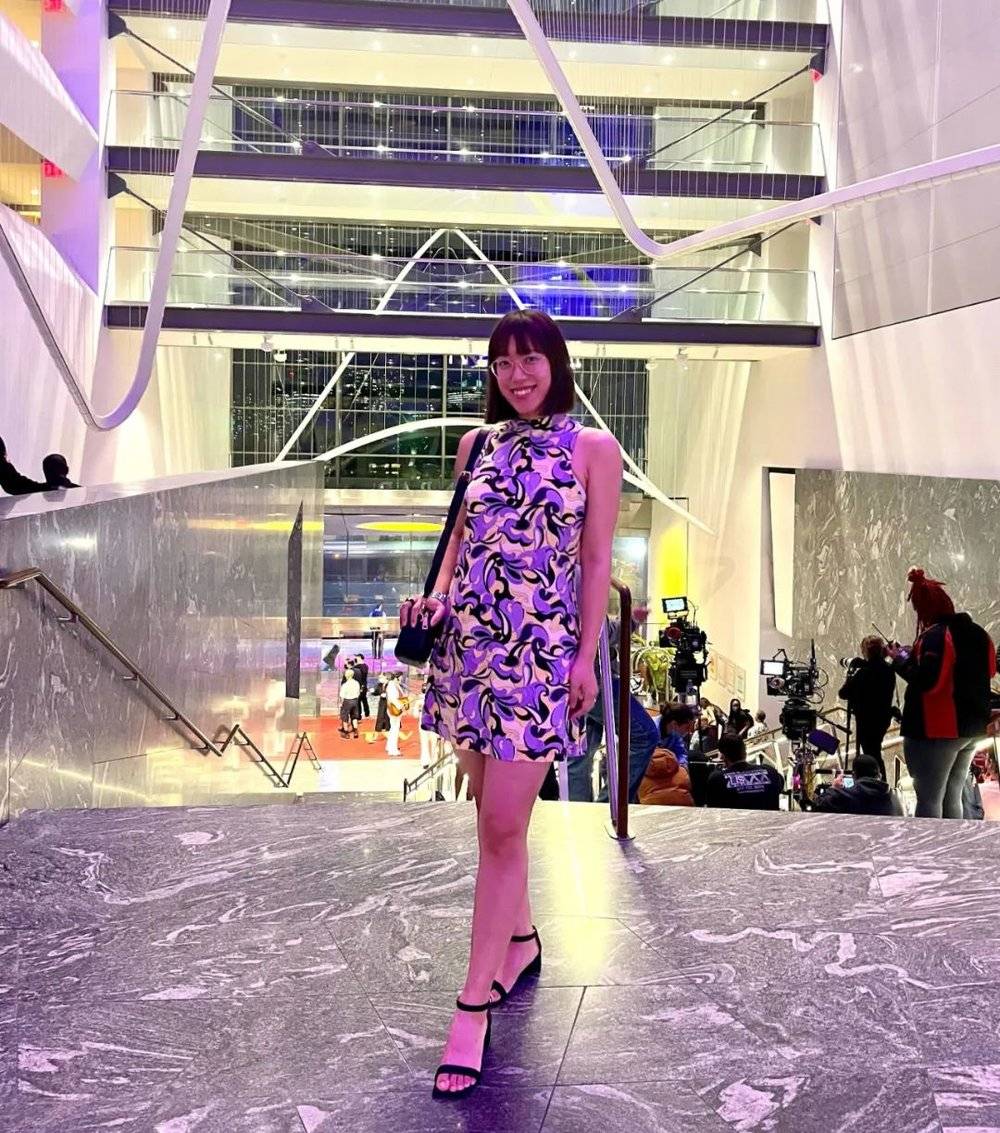 焦点娱乐官方：我在美国做群众演员