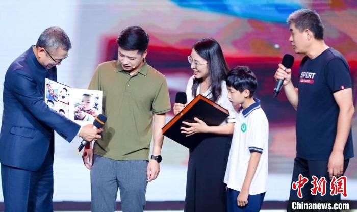 焦点娱乐官方:2025年“世界献血者日”全国主会场活动在福州举行